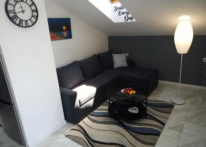 Apartman Prvi Red Do Mora