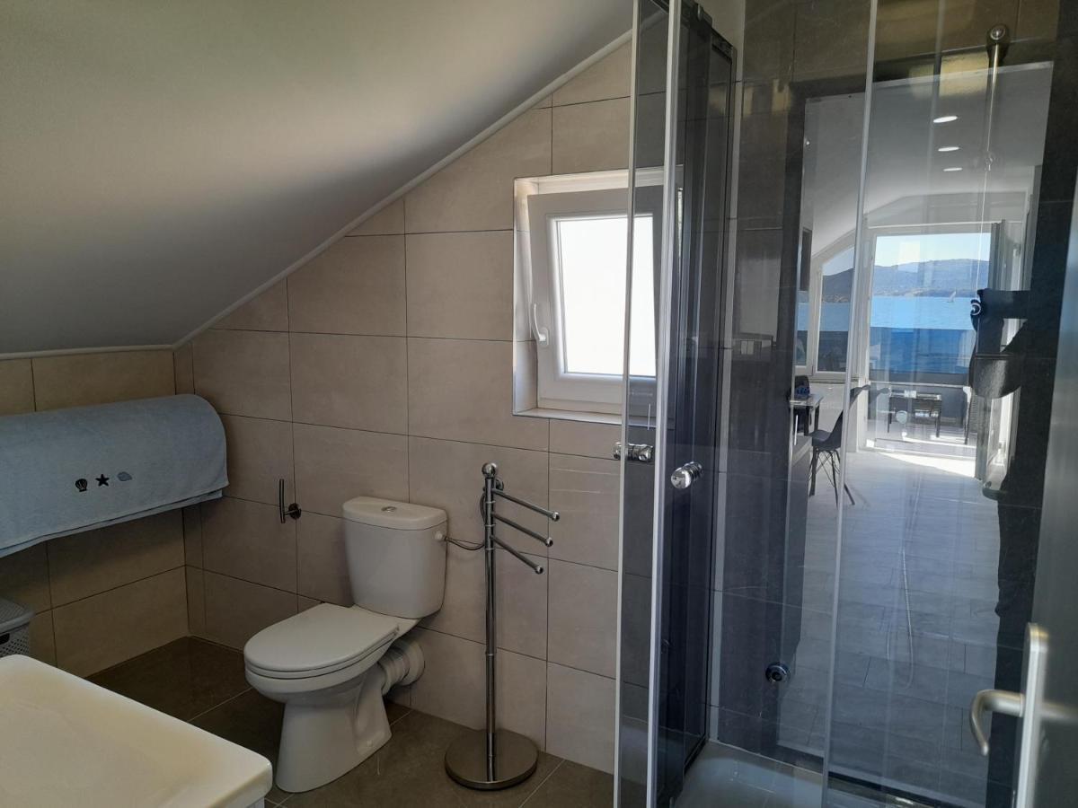 Apartment Prvi Red Do Mora *