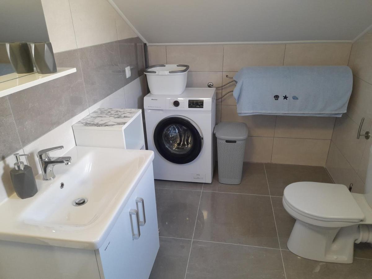 Apartment Prvi Red Do Mora